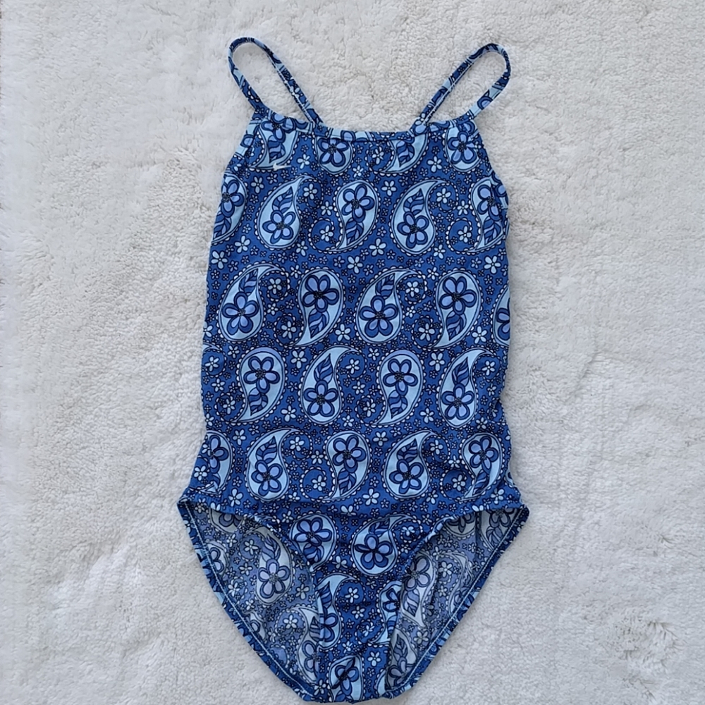 ✔️Like New Nike swimsuit